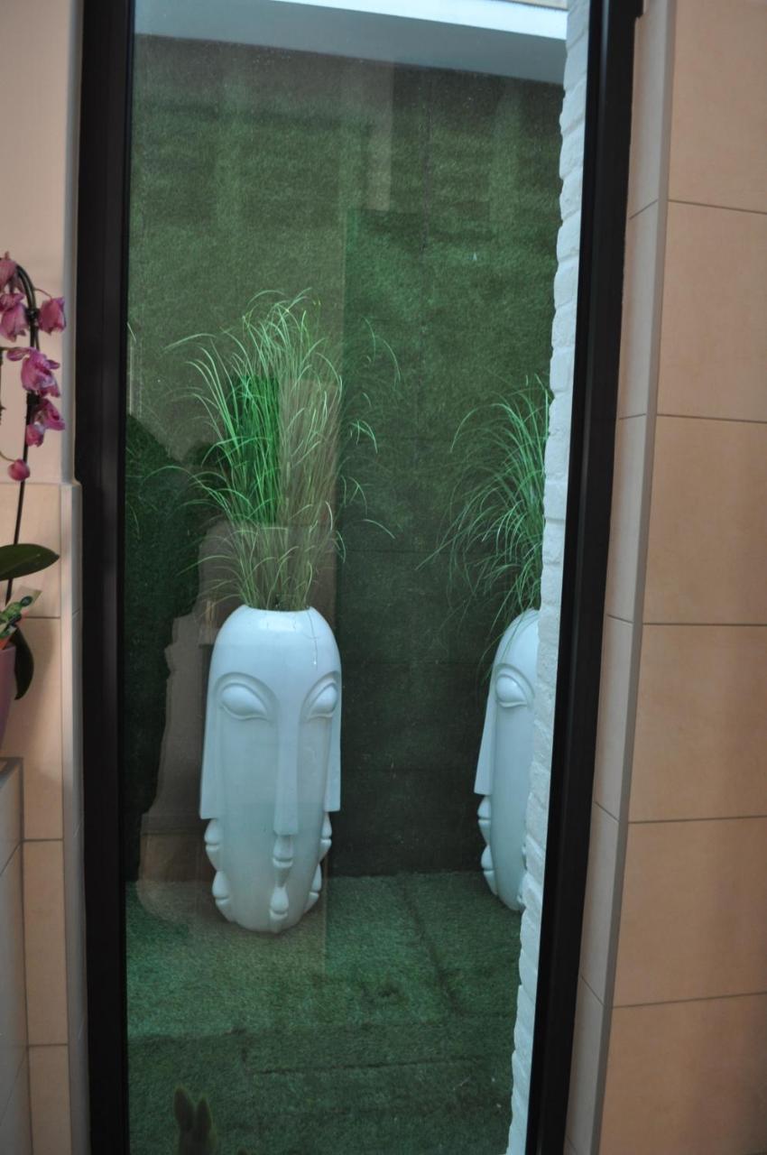 الشقق الفندقية ليلفي  Au Coeur Du Jardin المظهر الخارجي الصورة